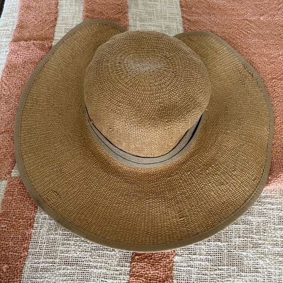 Scala Tan Wide-Brim Hat with Bow - Picture 3 of 7